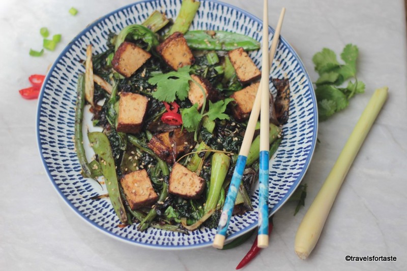 Vegetables and smoked tofu stir fried in black bean sauce 