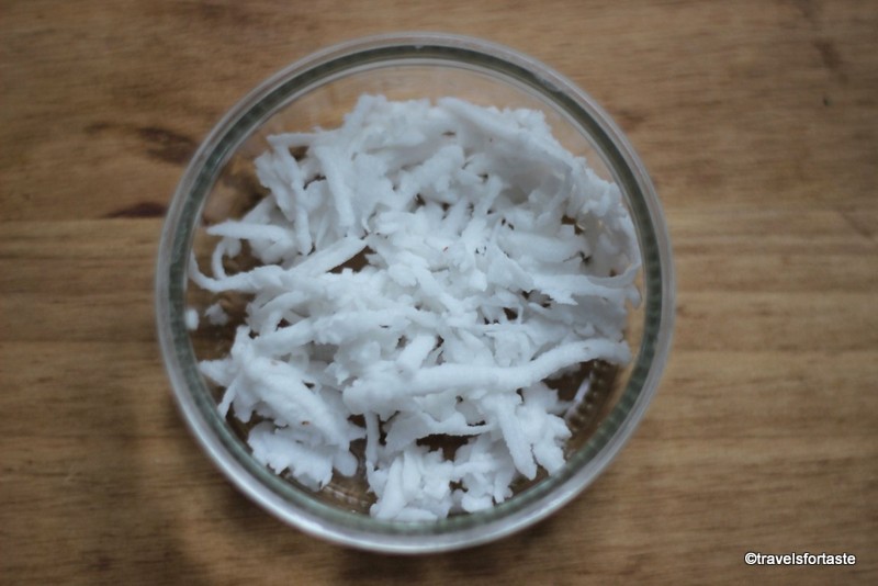 Frozen ready grated coconut